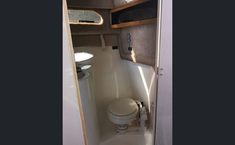 Bayliner 2755-kuva-2